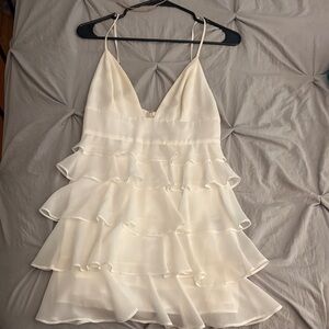 Elegant White Ruffle Dress NBD